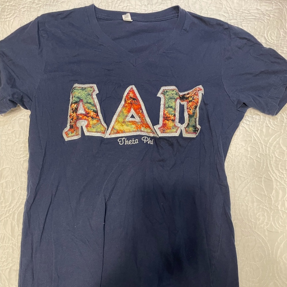 Alpha Dleta Pi stitch letter tee